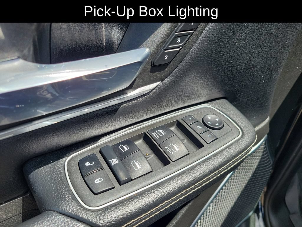 Used 2022 RAM 1500 Laramie AWD/4WD image 14