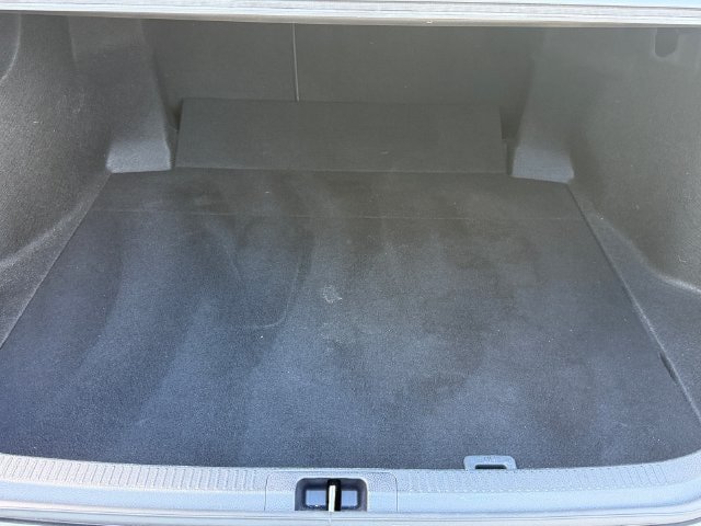 Used 2023 Toyota Camry SE FWD image 15