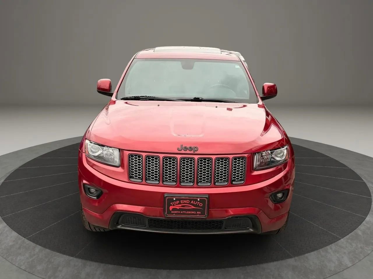Used 2014 Jeep Grand Cherokee Altitude AWD/4WD image 2