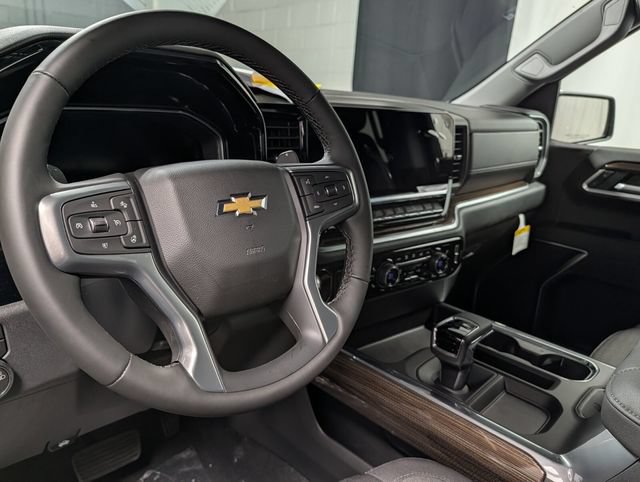 New 2026 Chevrolet Silverado 1500 LT AWD/4WD image 17