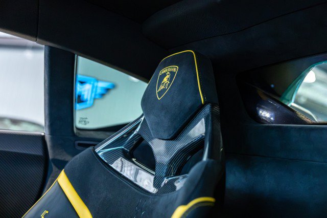Used 2023 Lamborghini Huracan Tecnica RWD image 48