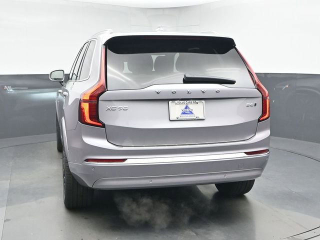 New 2026 Volvo XC90 B6 Plus w/ Protection Package Premier image 2