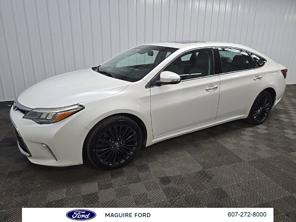 Used 2018 Toyota Avalon Touring w/ Carpet Mat Package FWD image 6