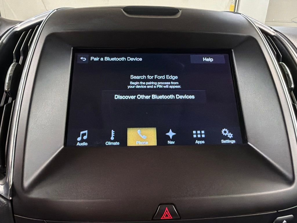 Certified 2018 Ford Edge Titanium w/ Equipment Group 301A AWD/4WD image 11