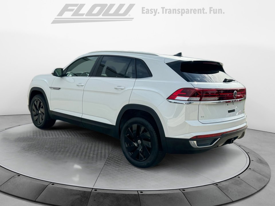 New 2026 Volkswagen Atlas Cross Sport SE image 5