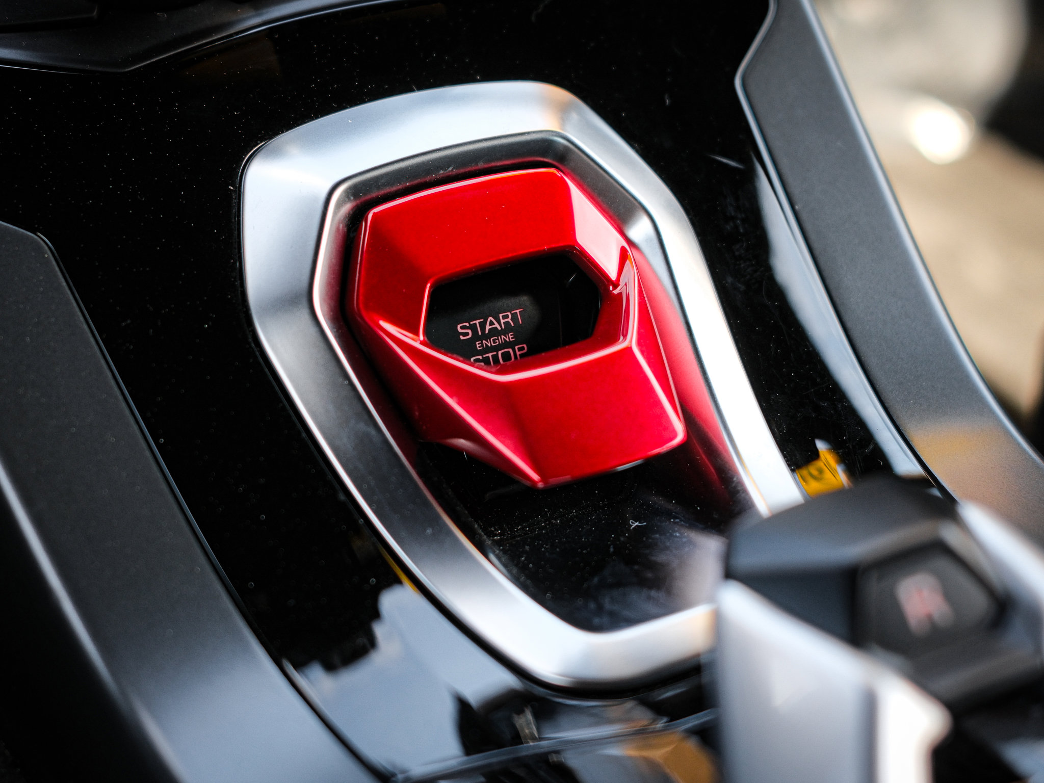 Used 2019 Lamborghini Huracan LP 580-2 image 29