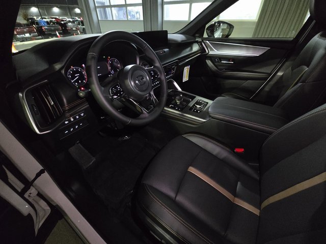 New 2026 MAZDA CX-70 3.3 Turbo w/ Premium Plus Pkg image 17