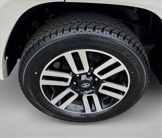 Certified 2023 Toyota 4Runner Limited AWD/4WD image 9