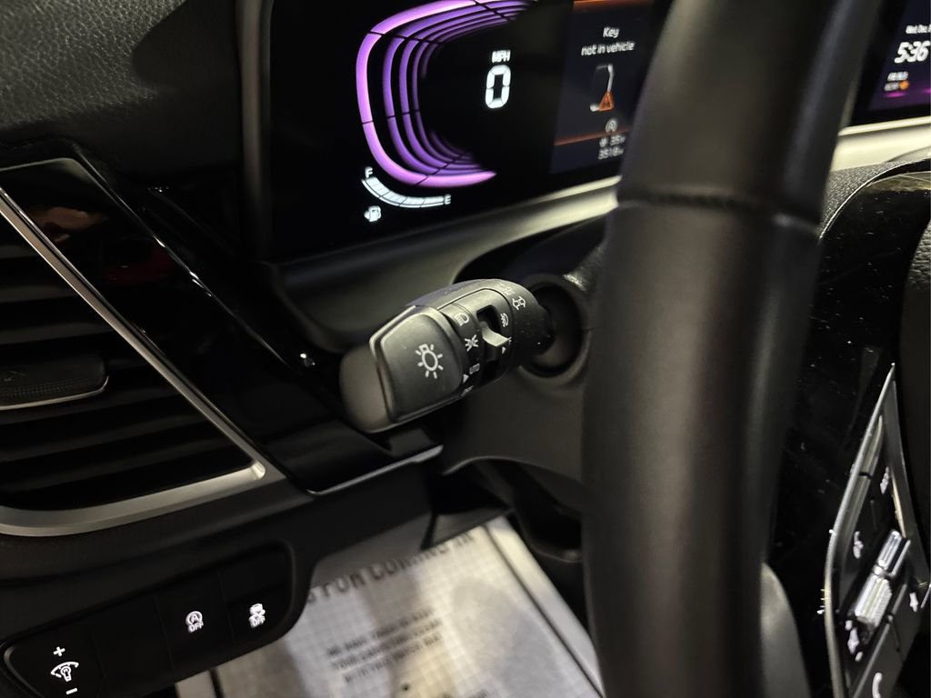 Certified 2025 Kia Seltos S image 22