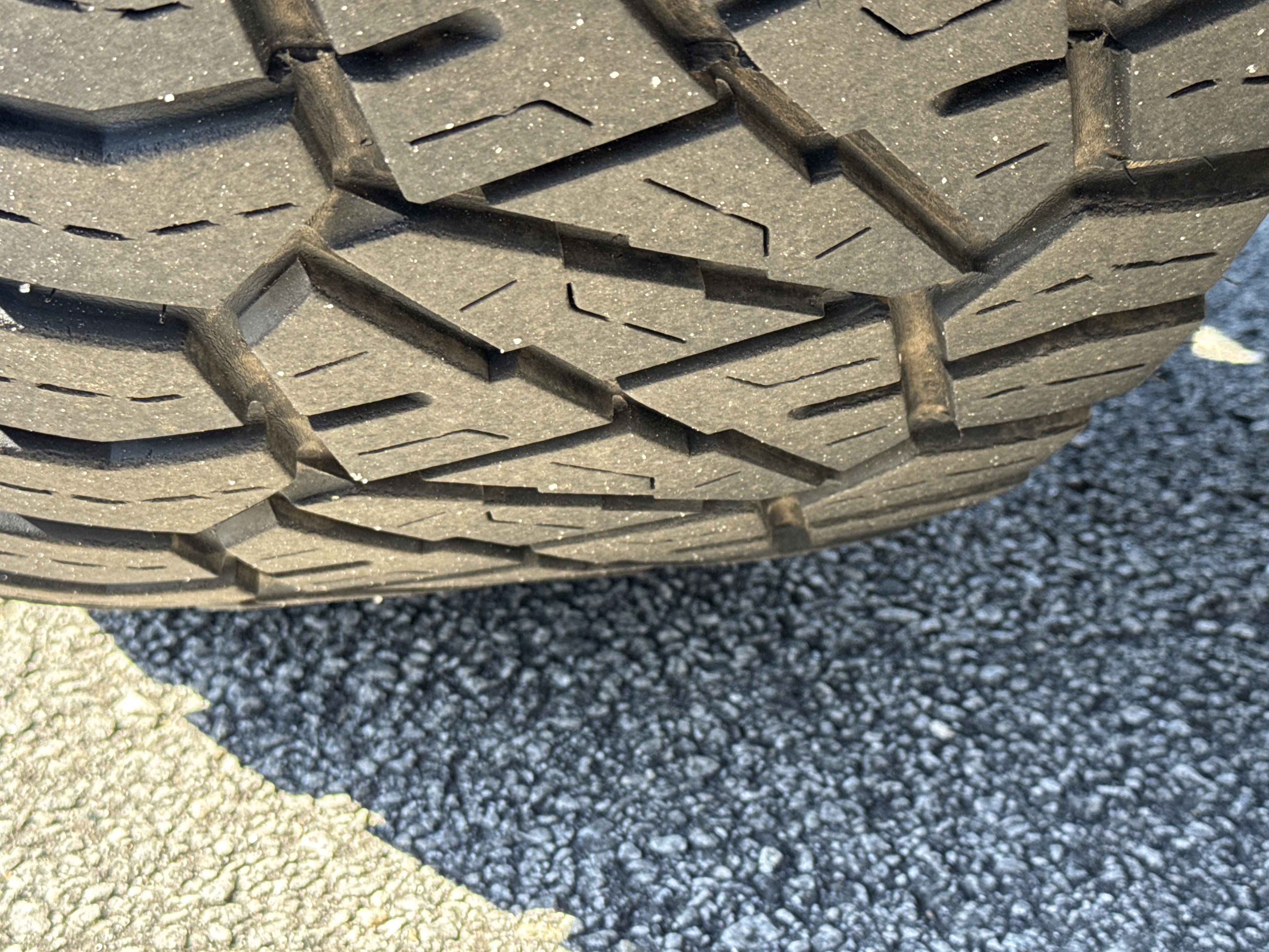 Used 2022 GMC Sierra 2500 AT4 w/ Gooseneck/5TH Wheel Package image 13