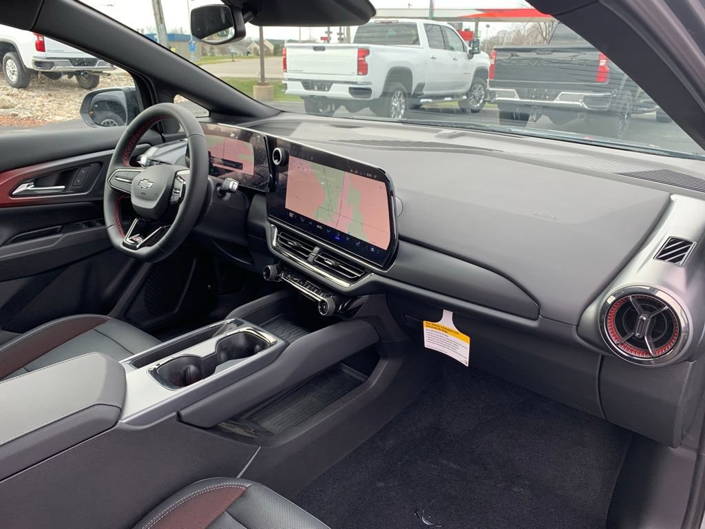 New 2024 Chevrolet Equinox EV RS FWD image 25
