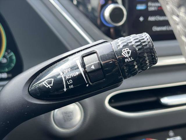 Used 2022 Hyundai Sonata Limited w/ Cargo Package image 24