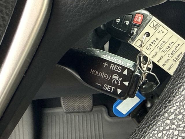 Used 2018 Toyota Corolla LE FWD image 15