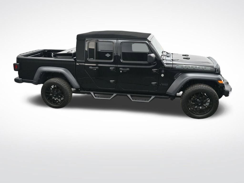 Used 2023 Jeep Gladiator Sport image 23
