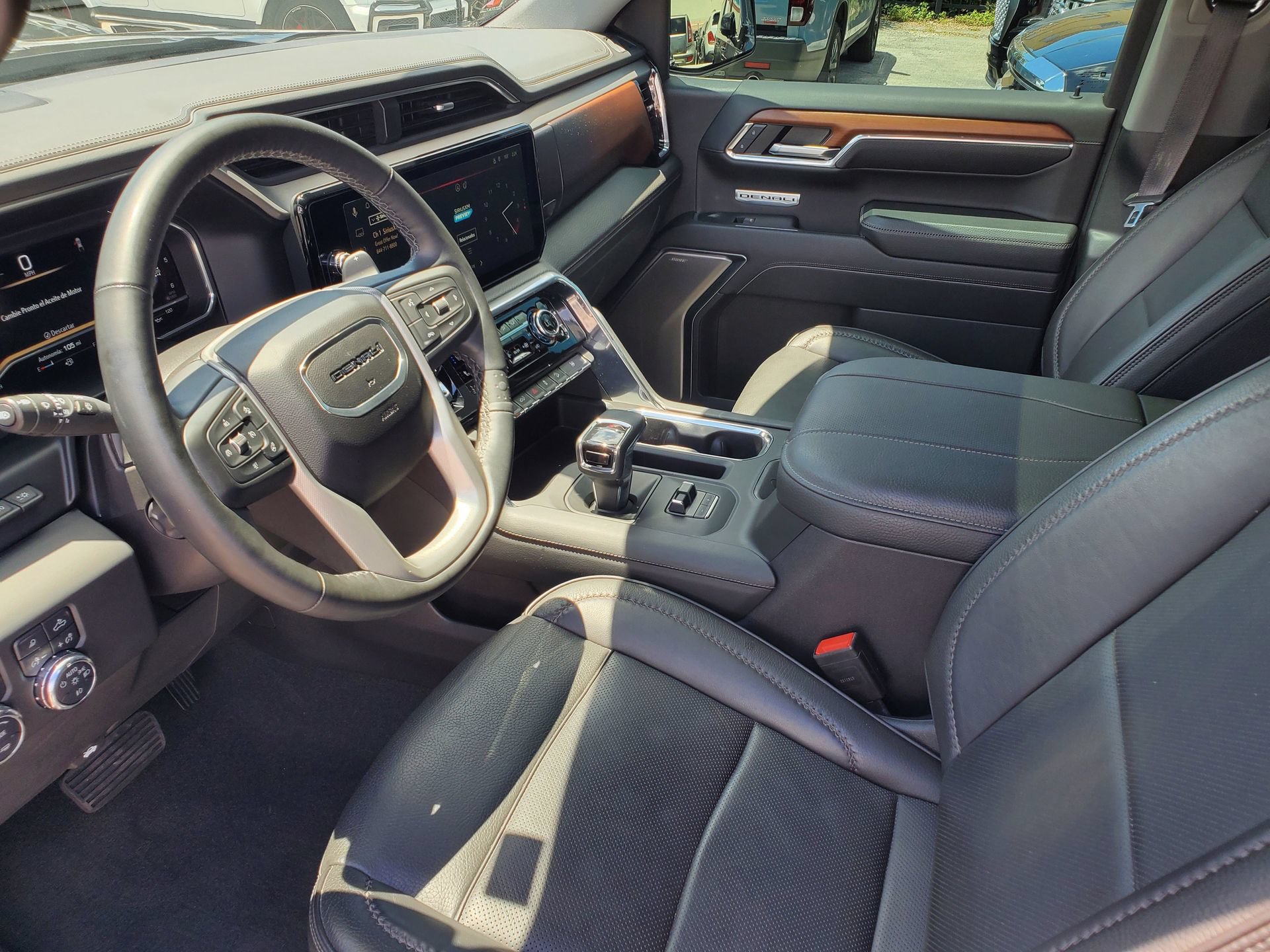 Used 2023 GMC Sierra 1500 Denali w/ Denali Reserve Package AWD/4WD image 19