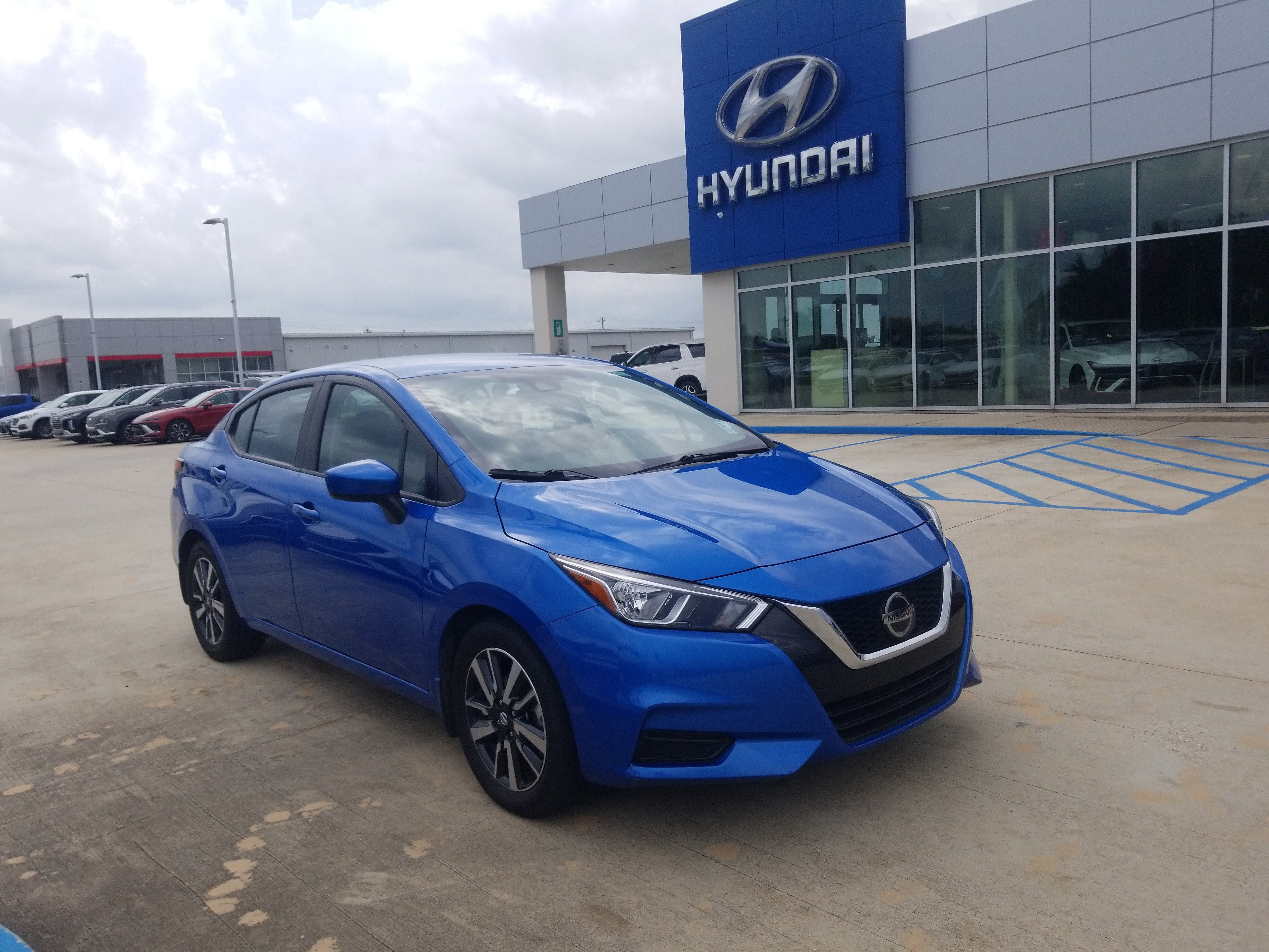 Used 2022 Nissan Versa SV