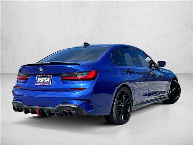 Used 2022 BMW 330i Sedan w/ M Sport Package RWD video 2