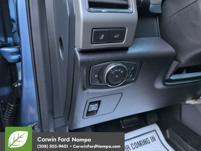 Used 2020 Ford Expedition Max XLT w/ Equipment Group 202A AWD/4WD image 13