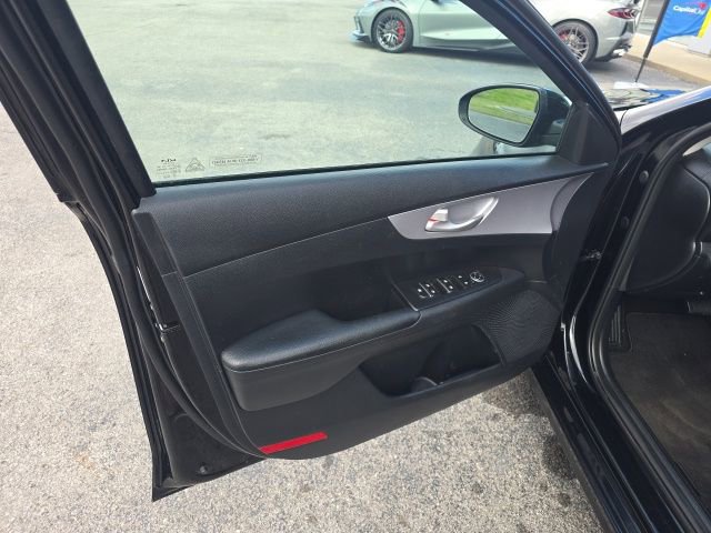 Used 2024 Kia Forte LX FWD image 11