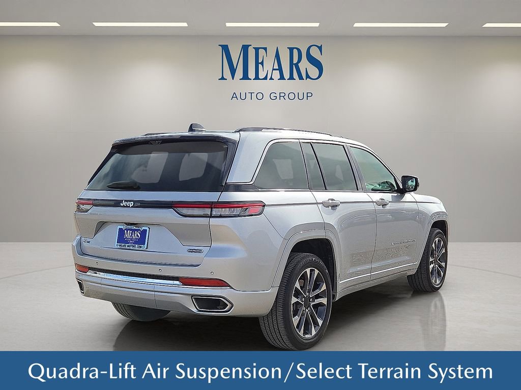 Used 2023 Jeep Grand Cherokee Overland w/ Luxury Tech Group IV image 6