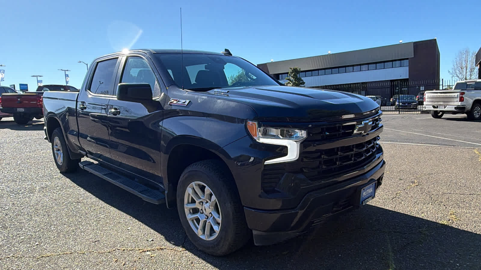 Used 2023 Chevrolet Silverado 1500 RST image 3