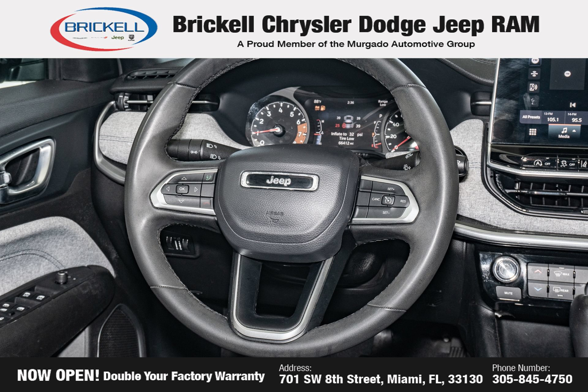 Used 2024 Jeep Compass Latitude AWD/4WD image 23