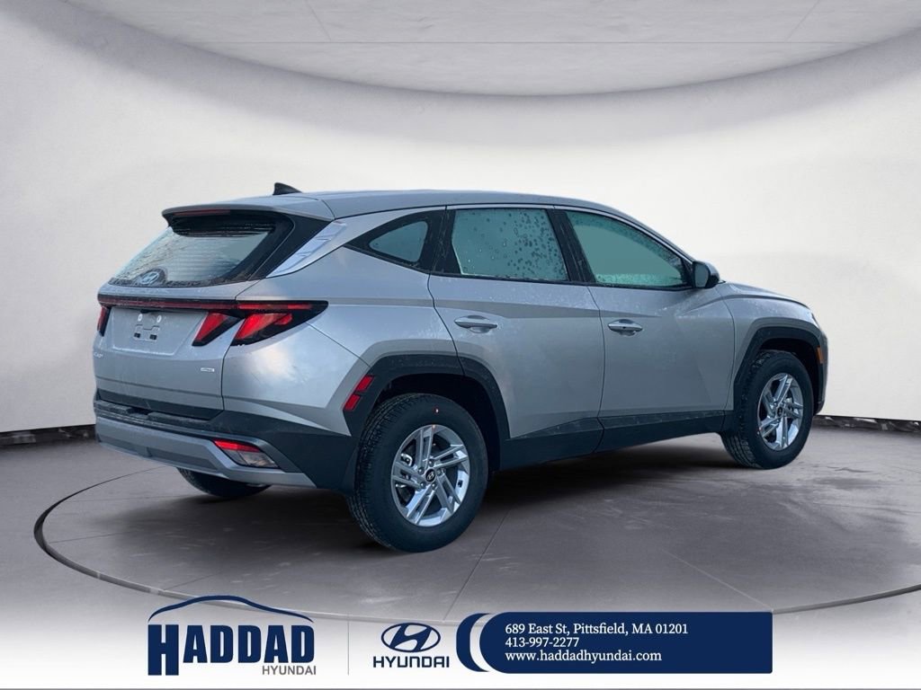 New 2025 Hyundai Tucson SE image 7