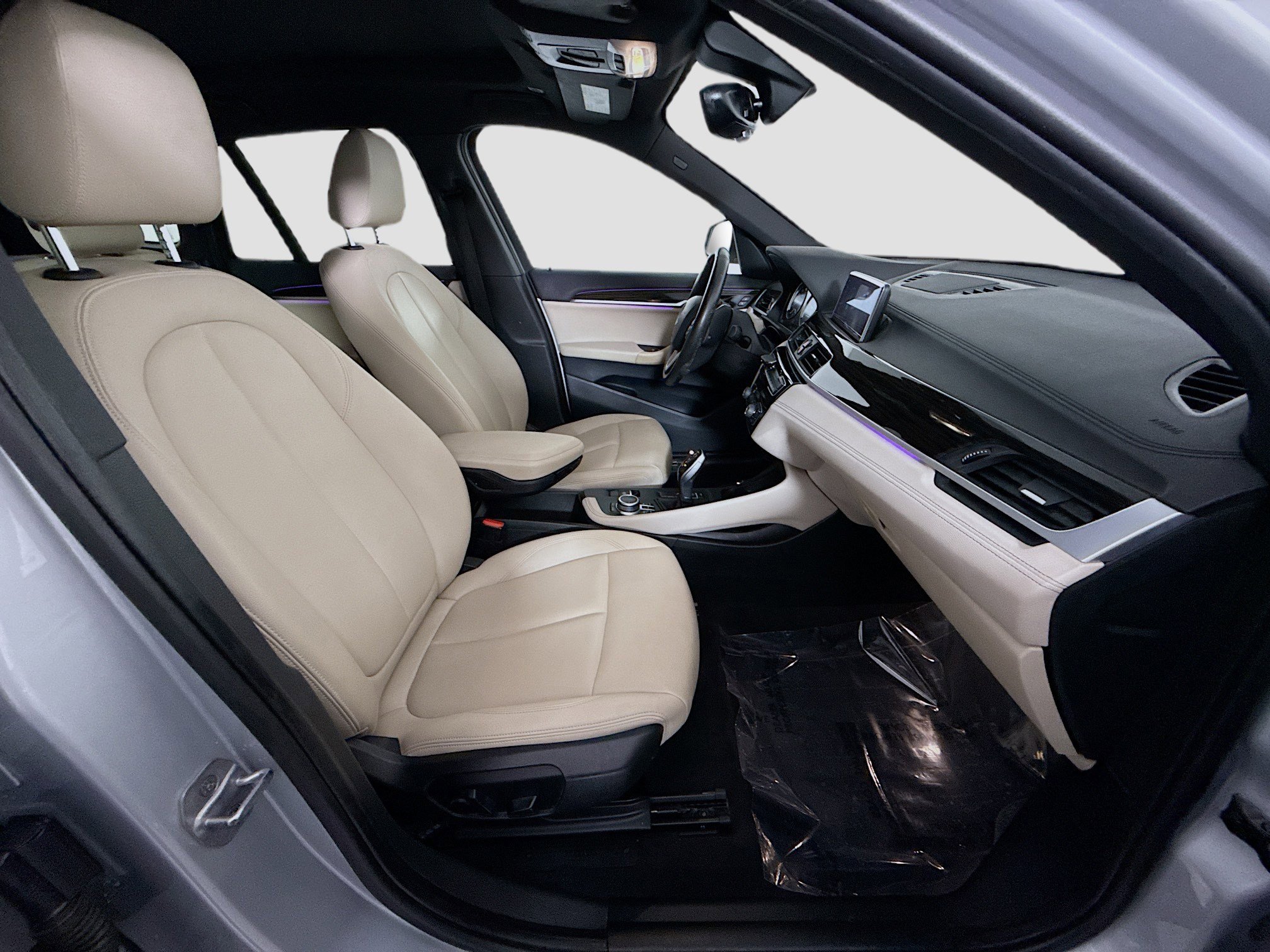 Used 2020 BMW X1 sDrive28i w/ Convenience Package image 29