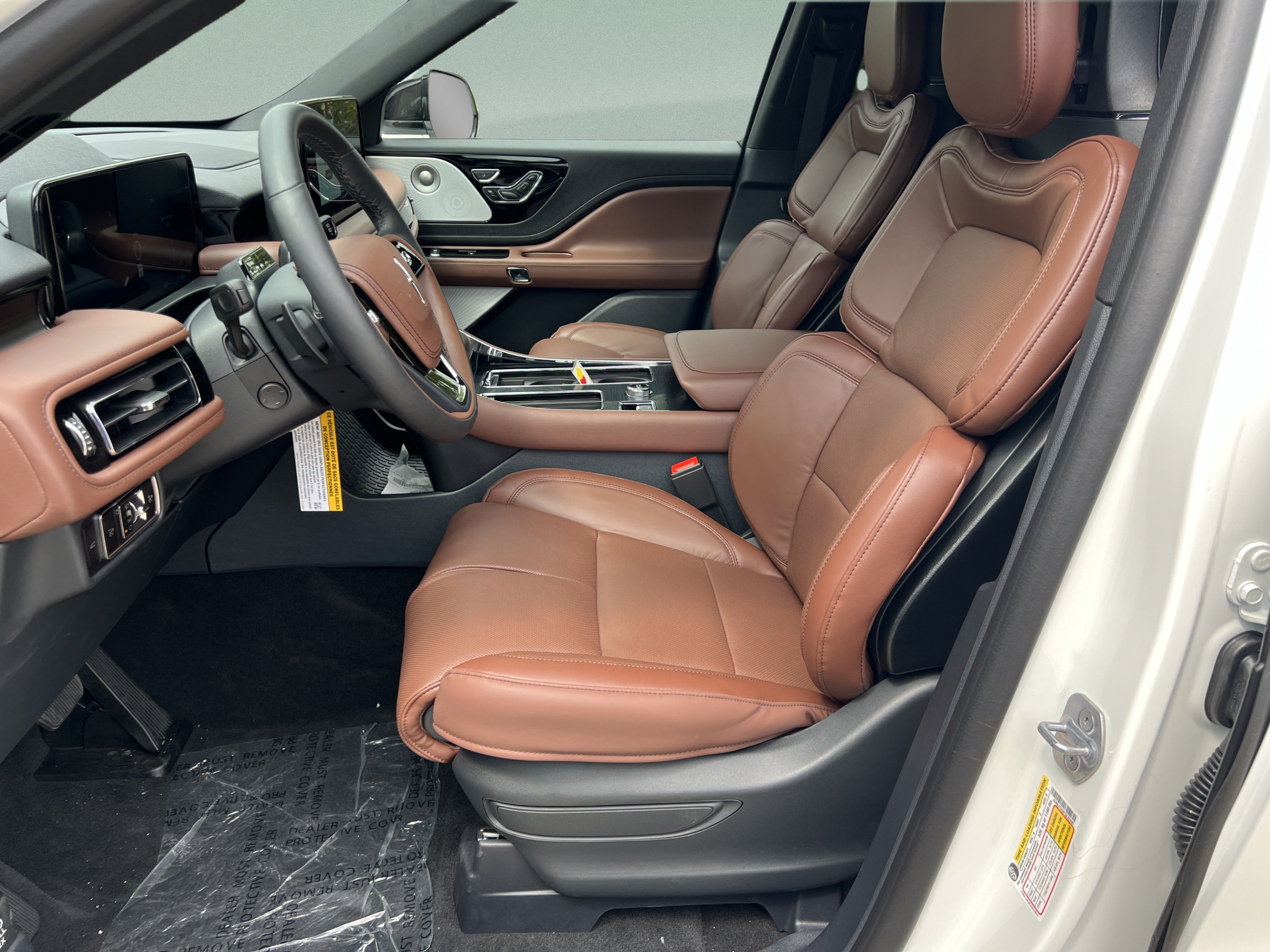 New 2026 Lincoln Aviator Reserve AWD/4WD image 9