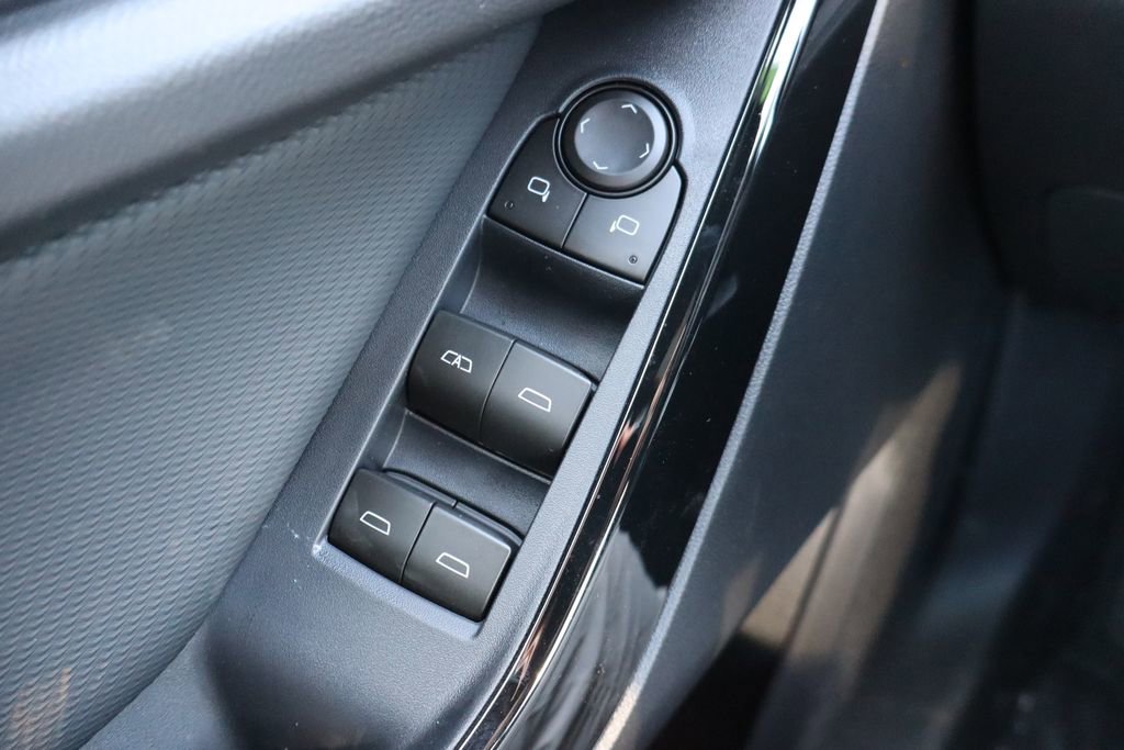 New 2026 Chevrolet Equinox LT AWD/4WD image 16