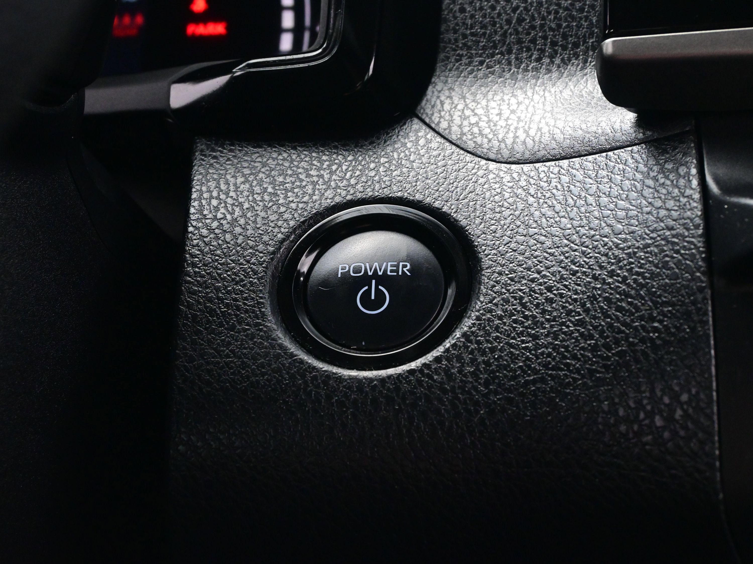 Used 2025 Toyota Camry LE image 21