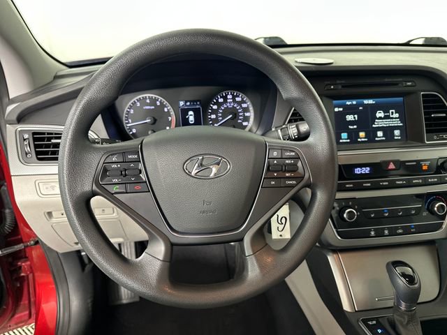 Used 2016 Hyundai Sonata SE image 14