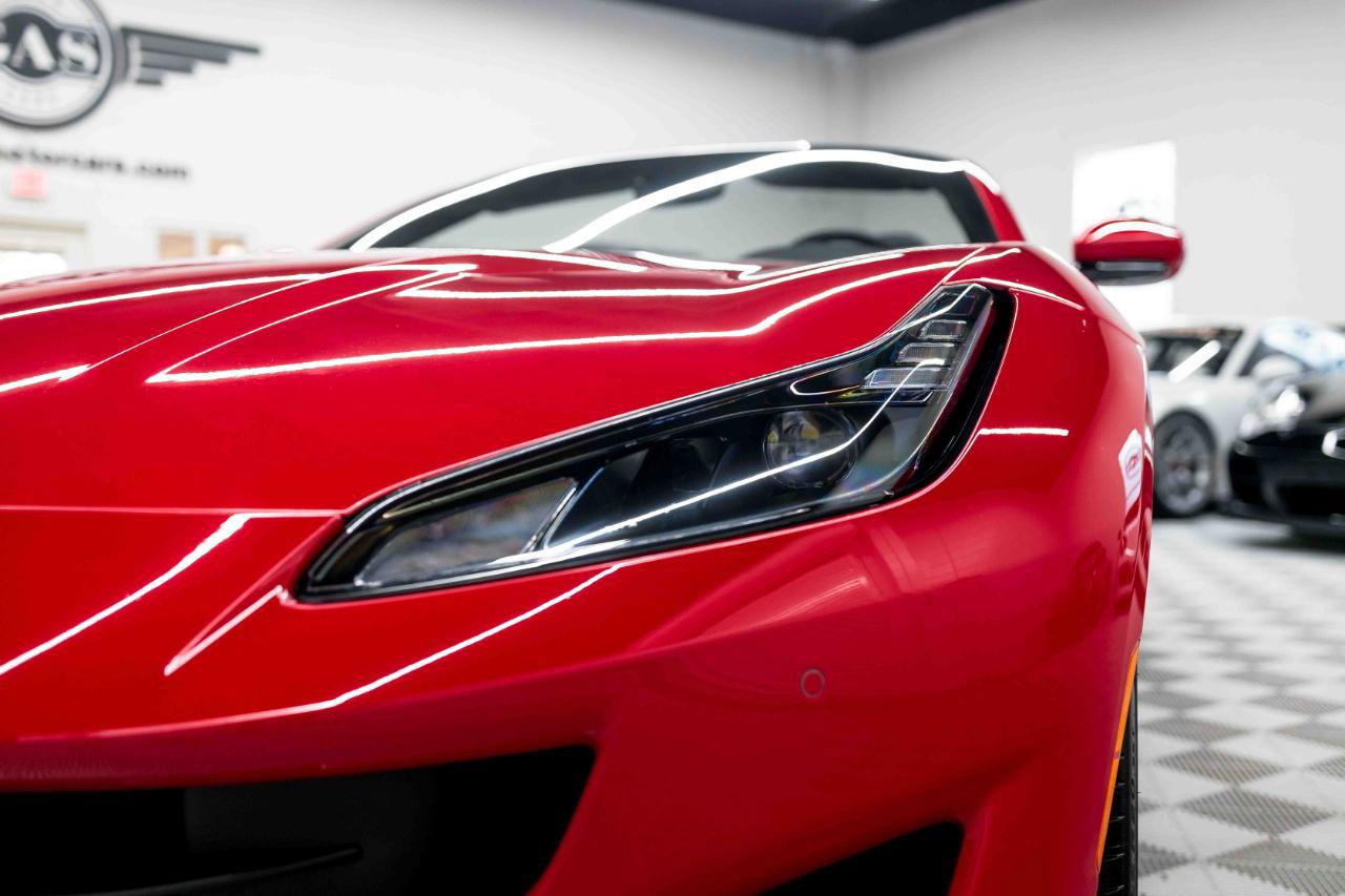 Used 2019 Ferrari Portofino RWD image 20