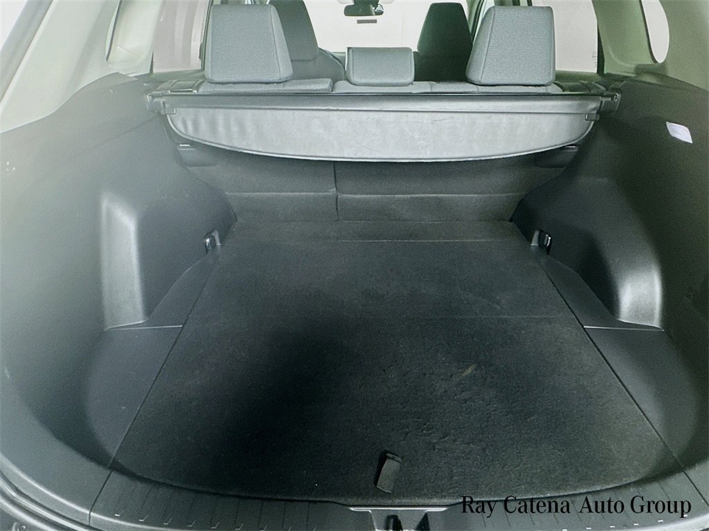 Used 2023 Toyota RAV4 LE image 27