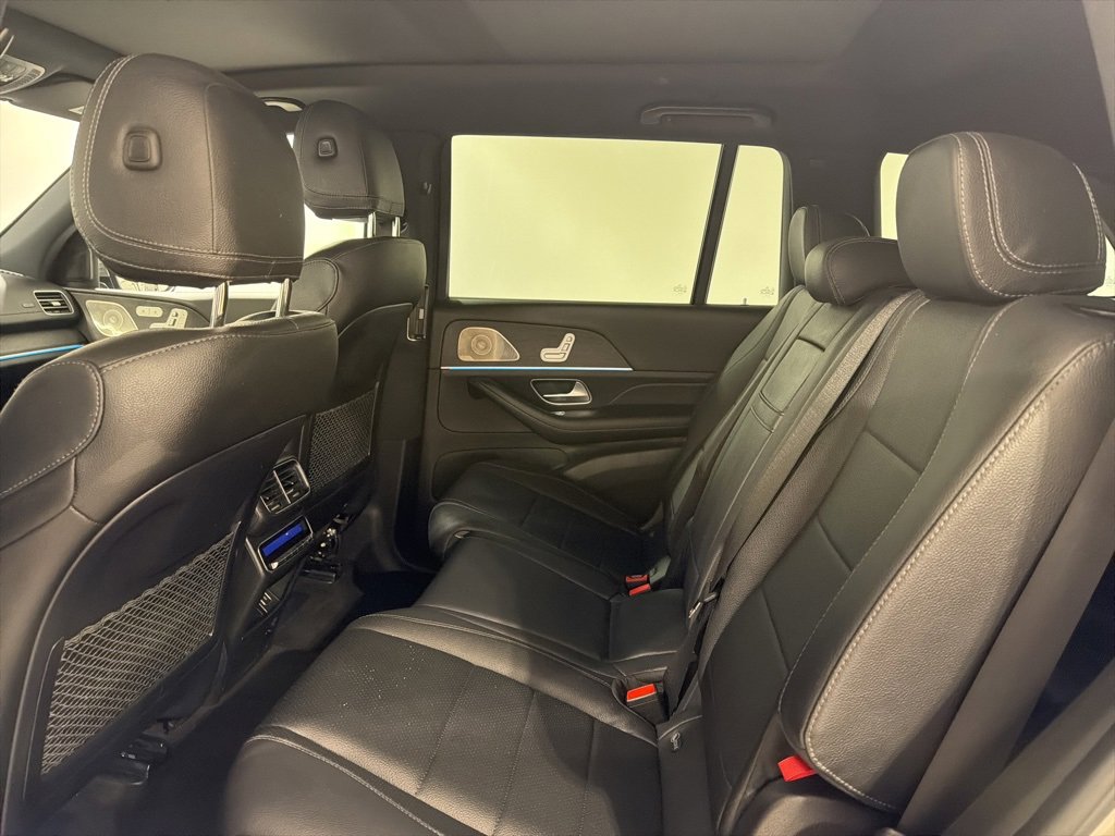 Used 2021 Mercedes-Benz GLS 450 4MATIC image 22