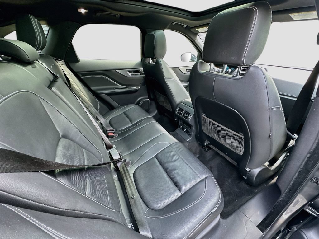 Used 2018 Jaguar F-PACE S AWD/4WD image 26