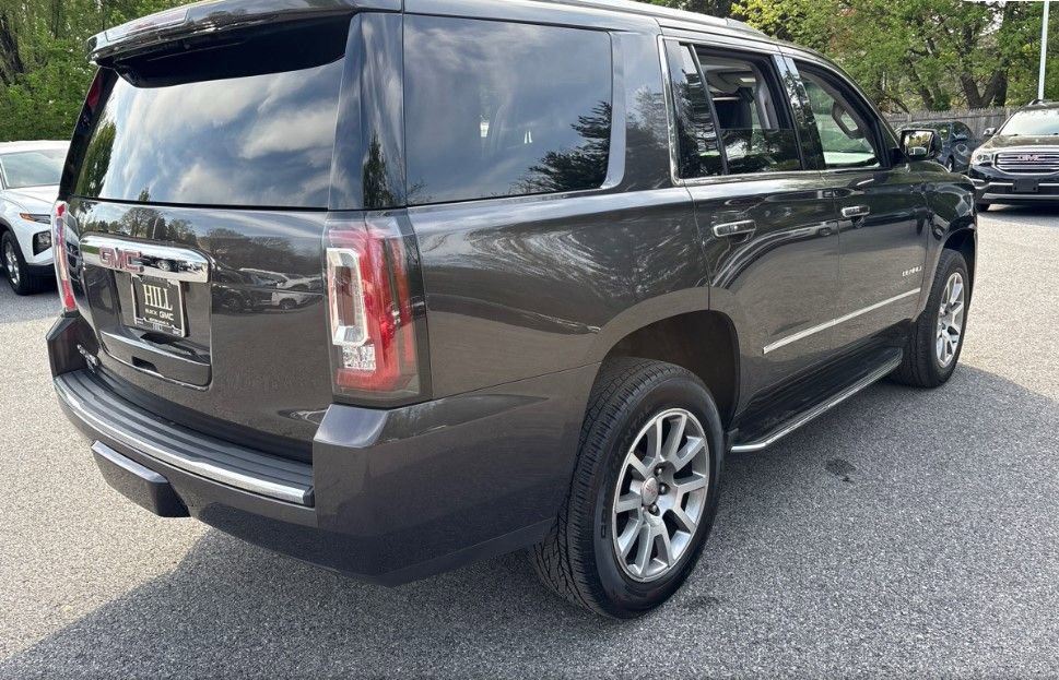 Used 2017 GMC Yukon Denali w/ Enhanced Security Package AWD/4WD image 5