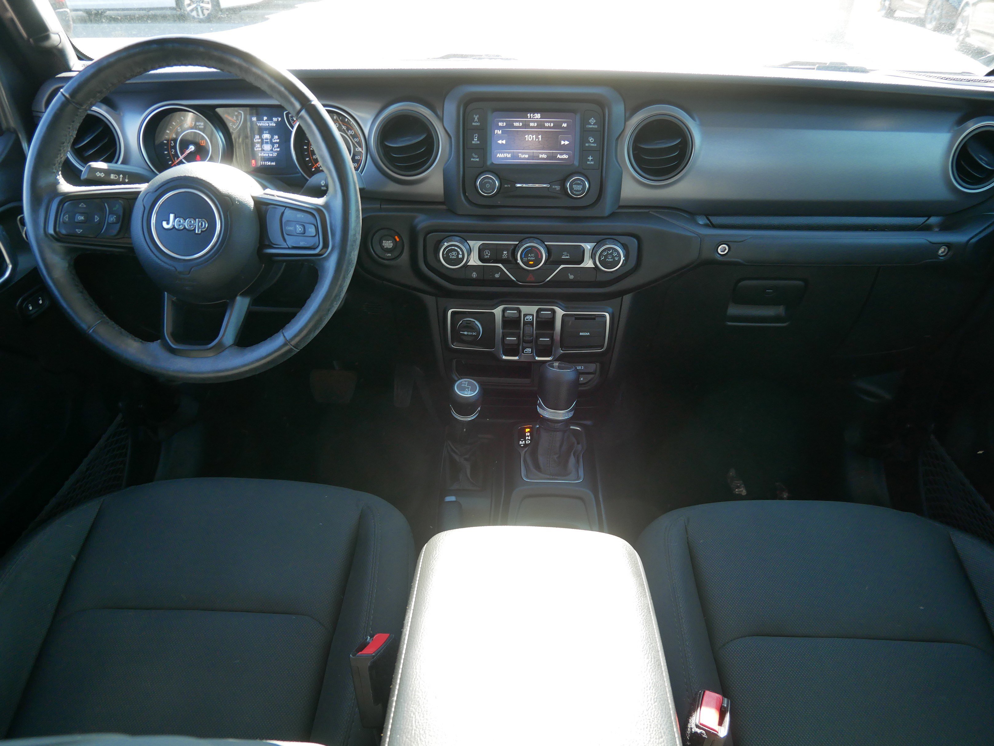 Used 2021 Jeep Gladiator Willys image 10