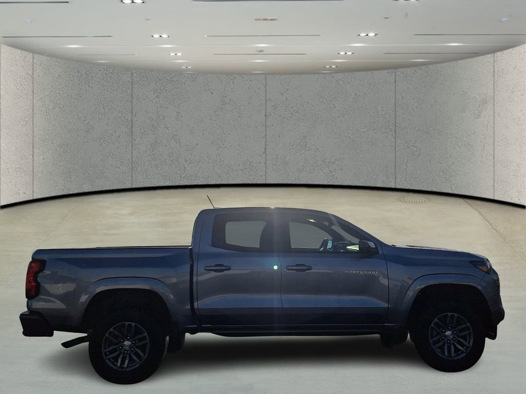 Used 2023 Chevrolet Colorado LT w/ LT Convenience Package II image 5