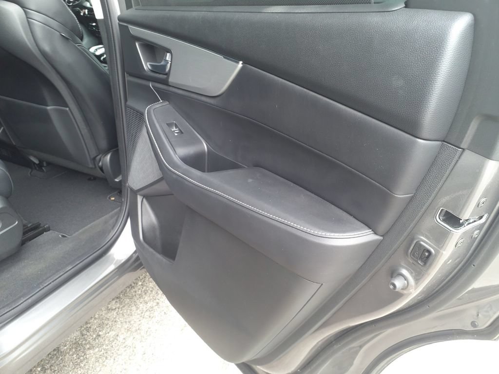 Used 2023 Acura MDX w/ Technology Package FWD image 13