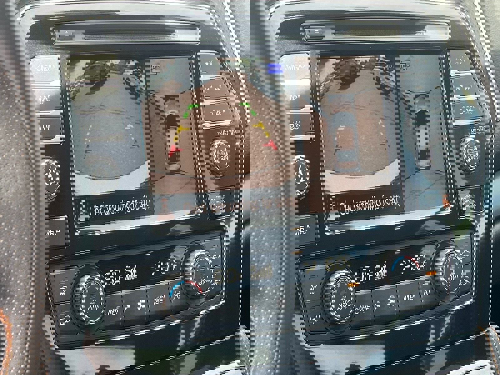 Used 2023 Nissan Maxima SR w/ Sport Mat Group FWD image 25