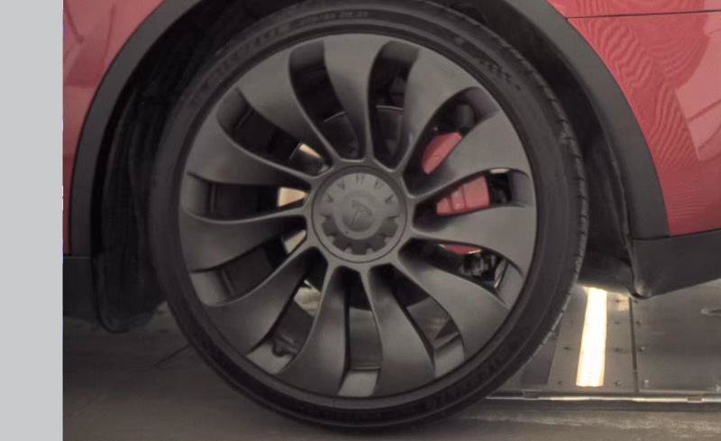 Used 2023 Tesla Model Y Performance AWD/4WD image 10