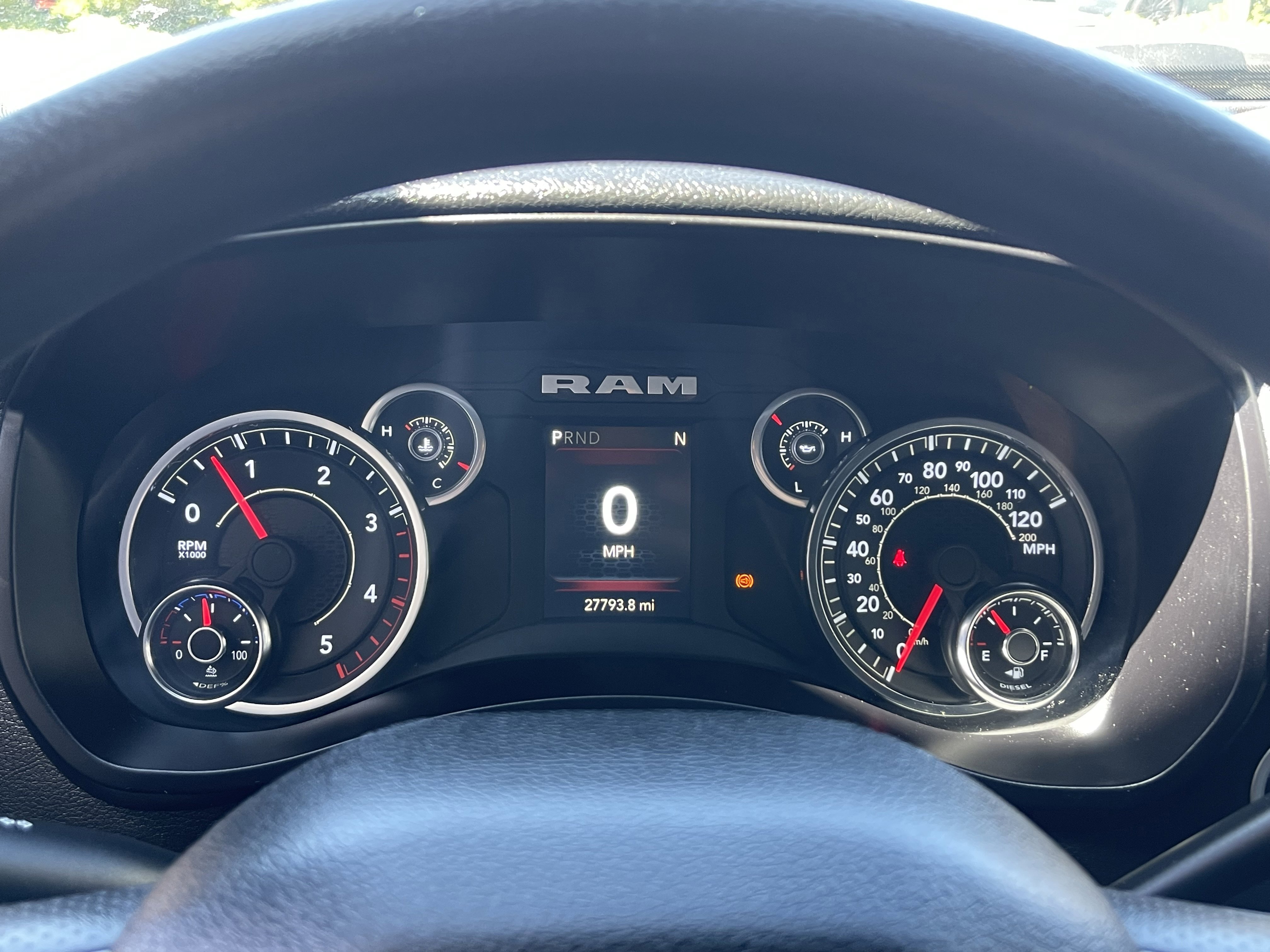 Used 2024 RAM 3500 SLT w/ Quick Order Package 2YG SLT AWD/4WD image 32