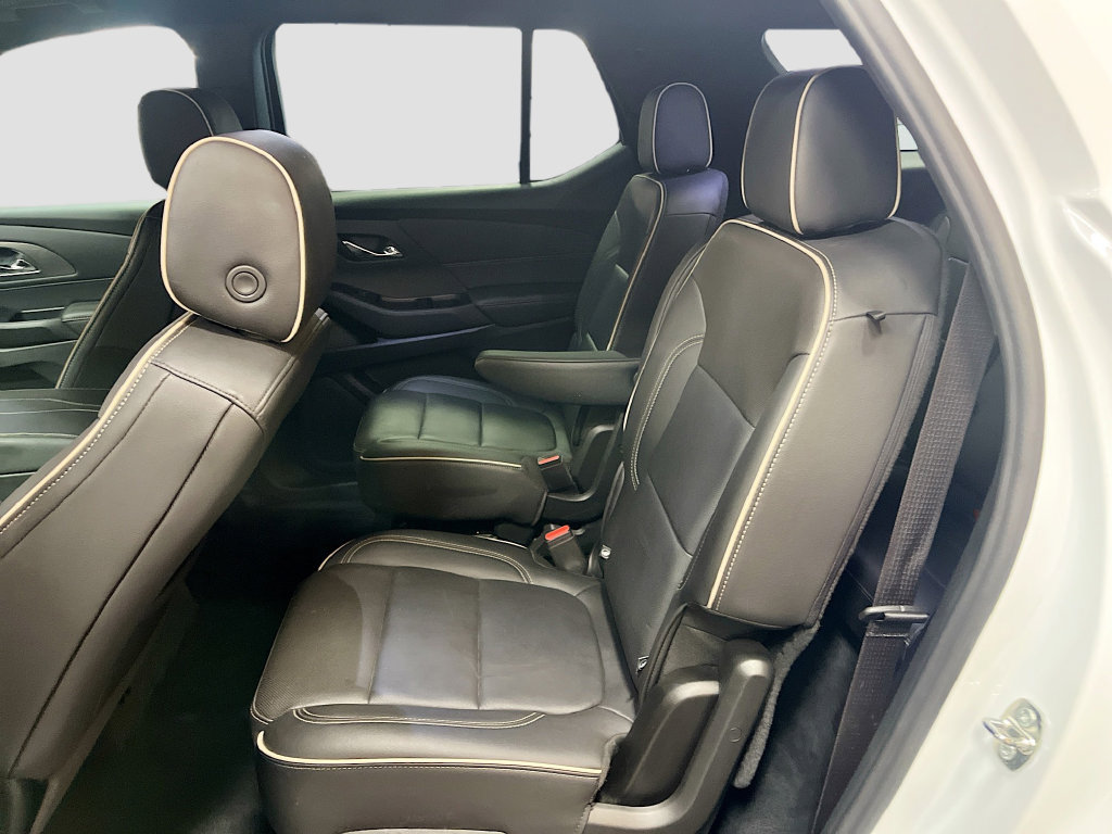 Used 2023 Chevrolet Traverse Premier w/ Redline Edition AWD/4WD image 26
