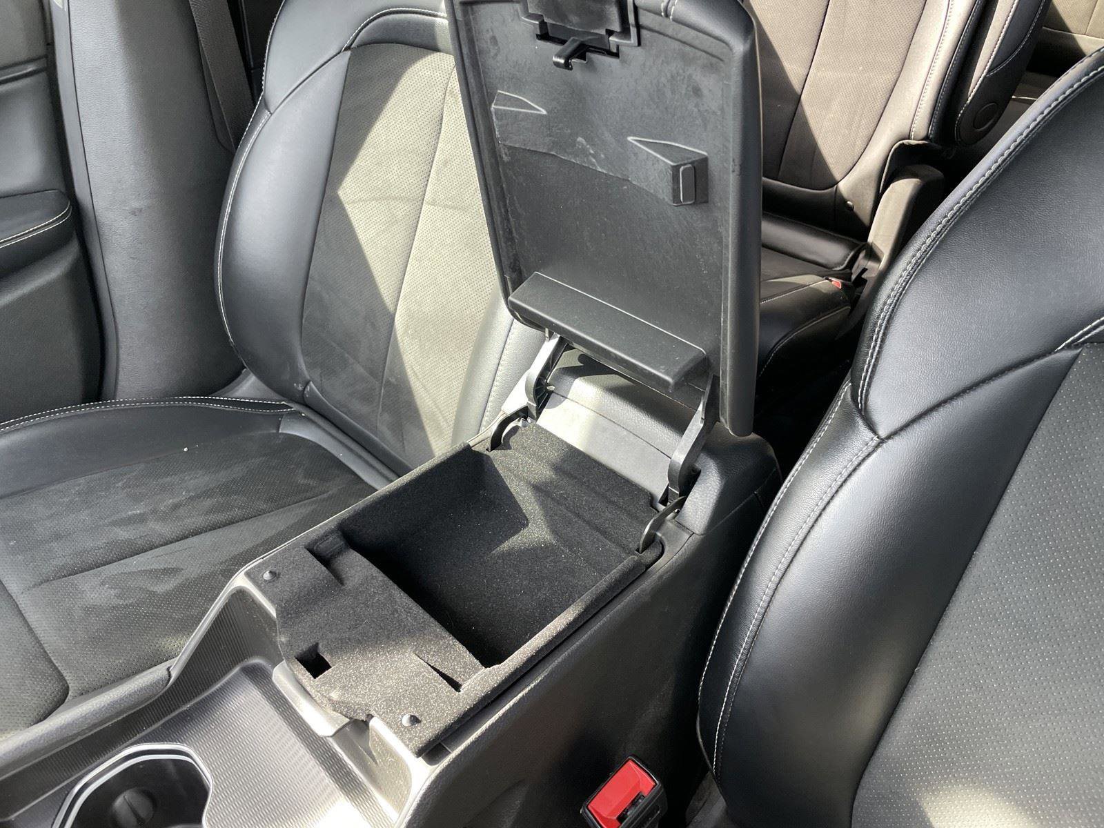 Used 2024 Jeep Grand Cherokee L Altitude image 25