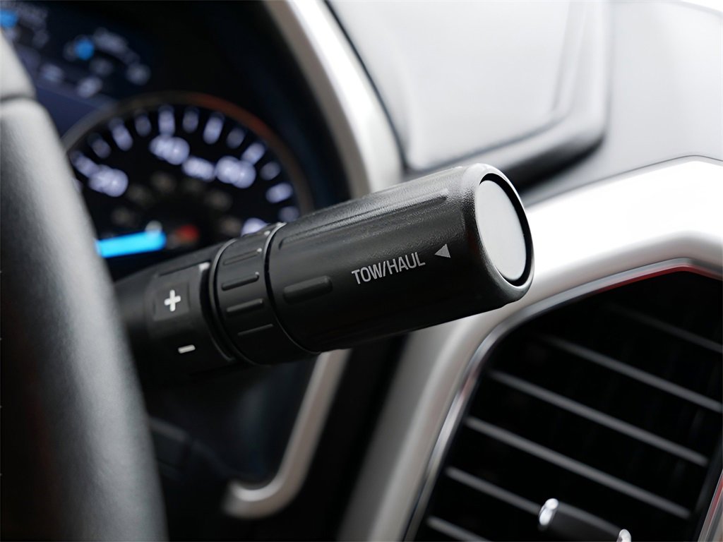 Used 2019 Ford F350 Lariat w/ Chrome Package image 23