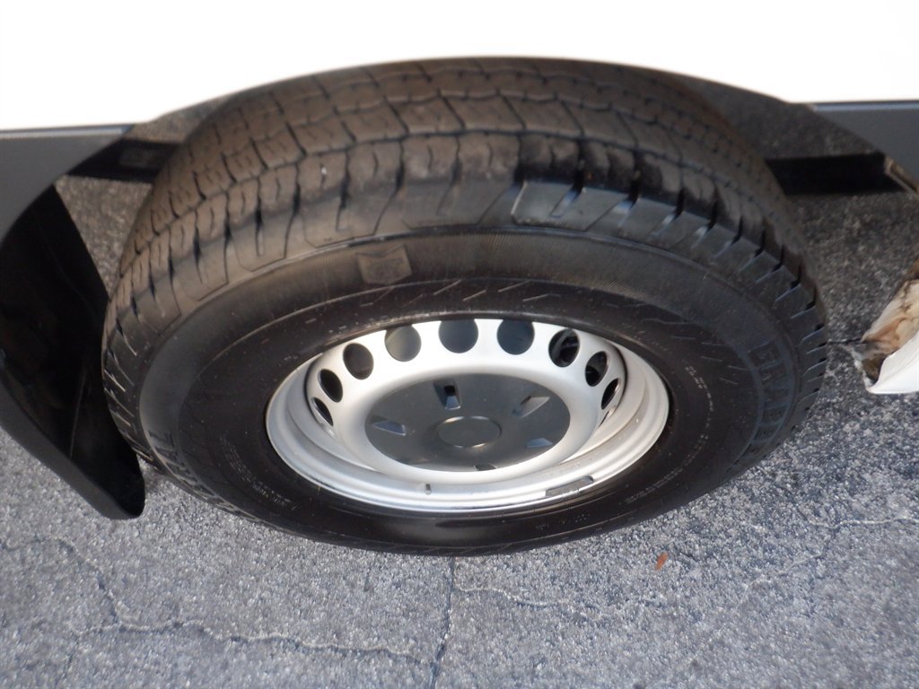 Used 2021 Freightliner Sprinter 2500 image 12