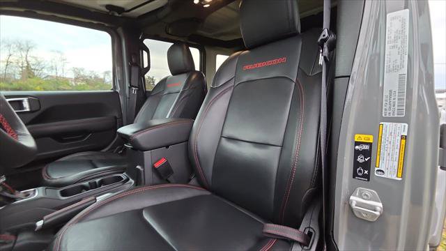 Used 2023 Jeep Wrangler Unlimited Rubicon w/ Steel Bumper Group image 15