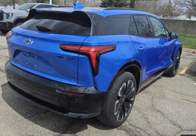 Certified 2025 Chevrolet Blazer EV RS AWD/4WD image 7