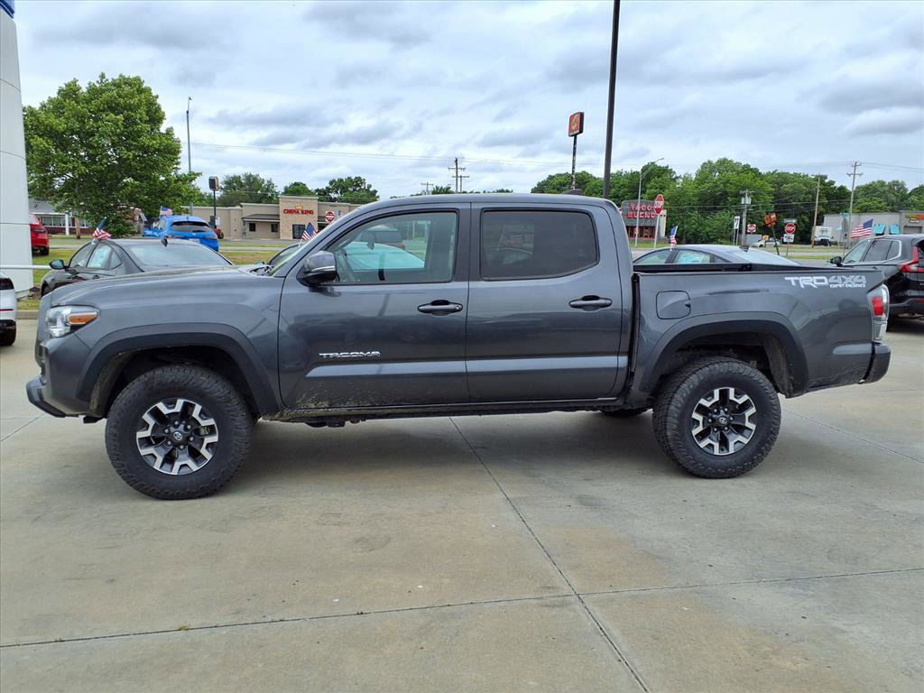 Used 2023 Toyota Tacoma TRD Off-Road w/ Technology Package AWD/4WD image 22